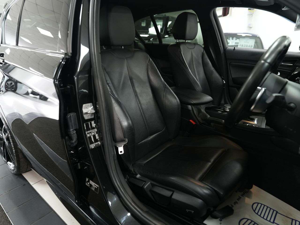 2017 BMW 1 SERIES 2017 BMW 1 SERIES