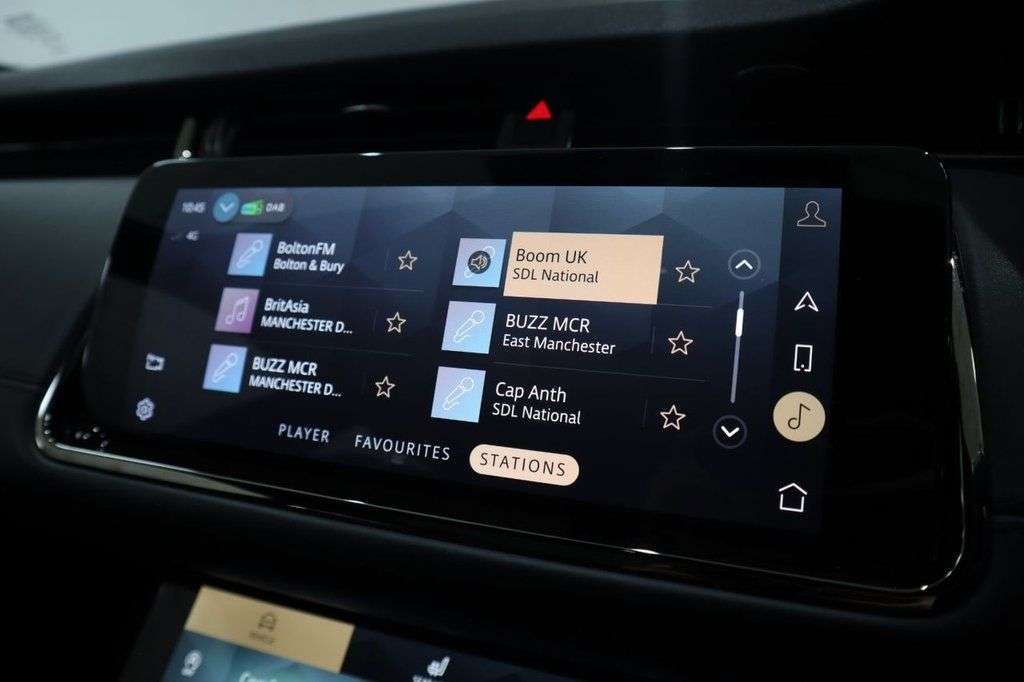 2022 LAND ROVER RANGE ROVER EVOQUE 2022 LAND ROVER RANGE ROVER EVOQUE