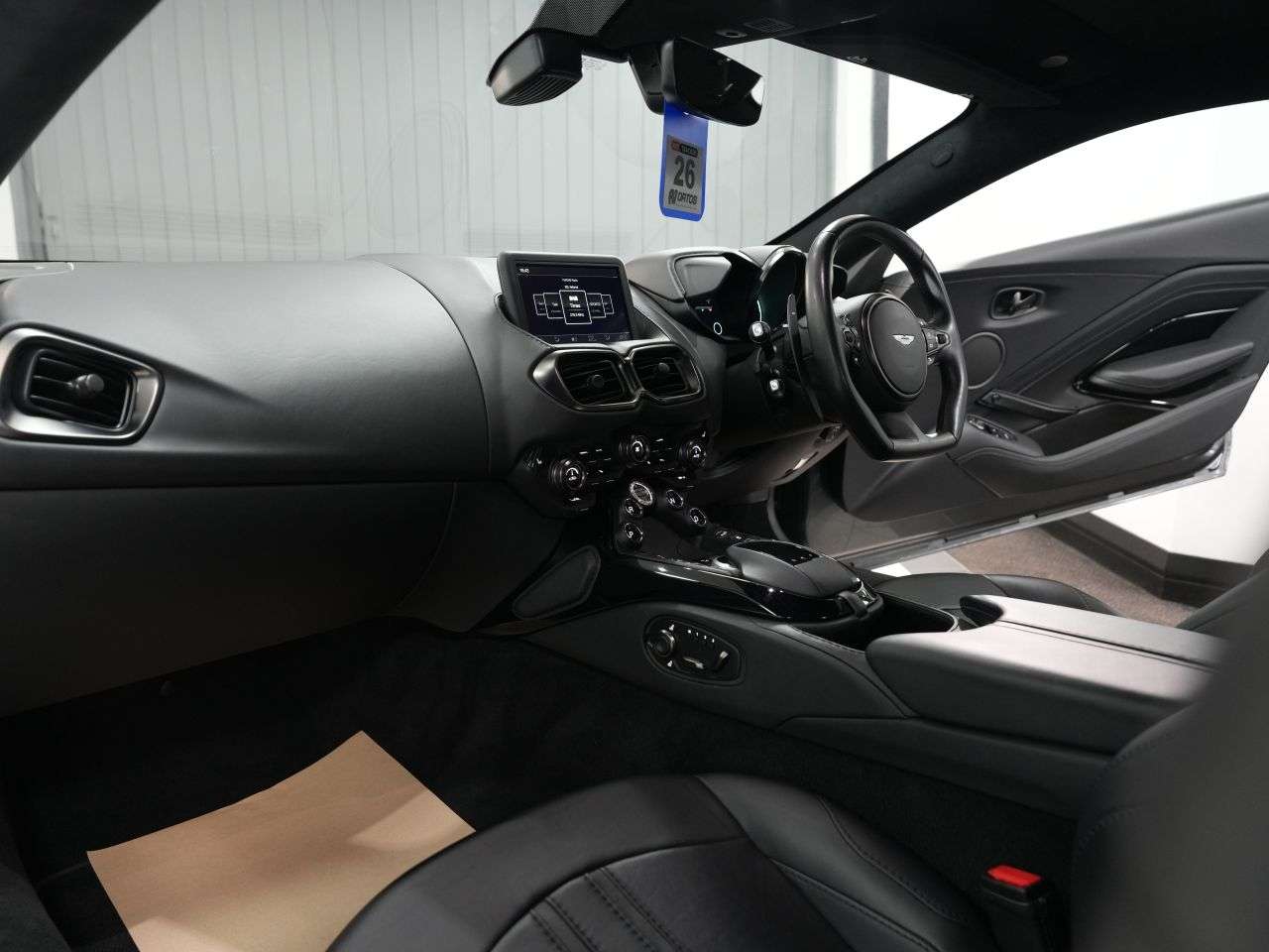 2019 ASTON MARTIN VANTAGE 2019 ASTON MARTIN VANTAGE