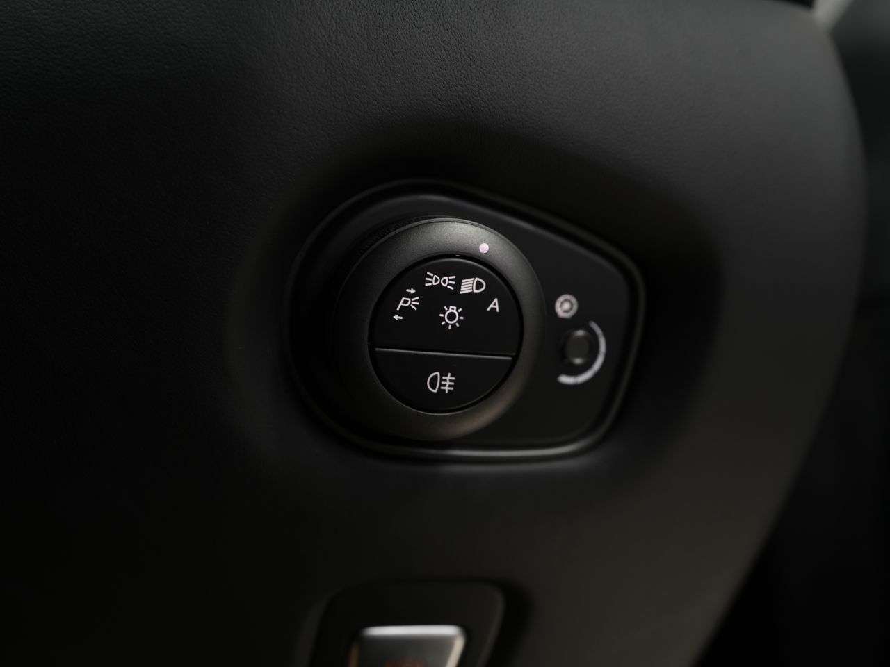 2019 ASTON MARTIN VANTAGE 2019 ASTON MARTIN VANTAGE