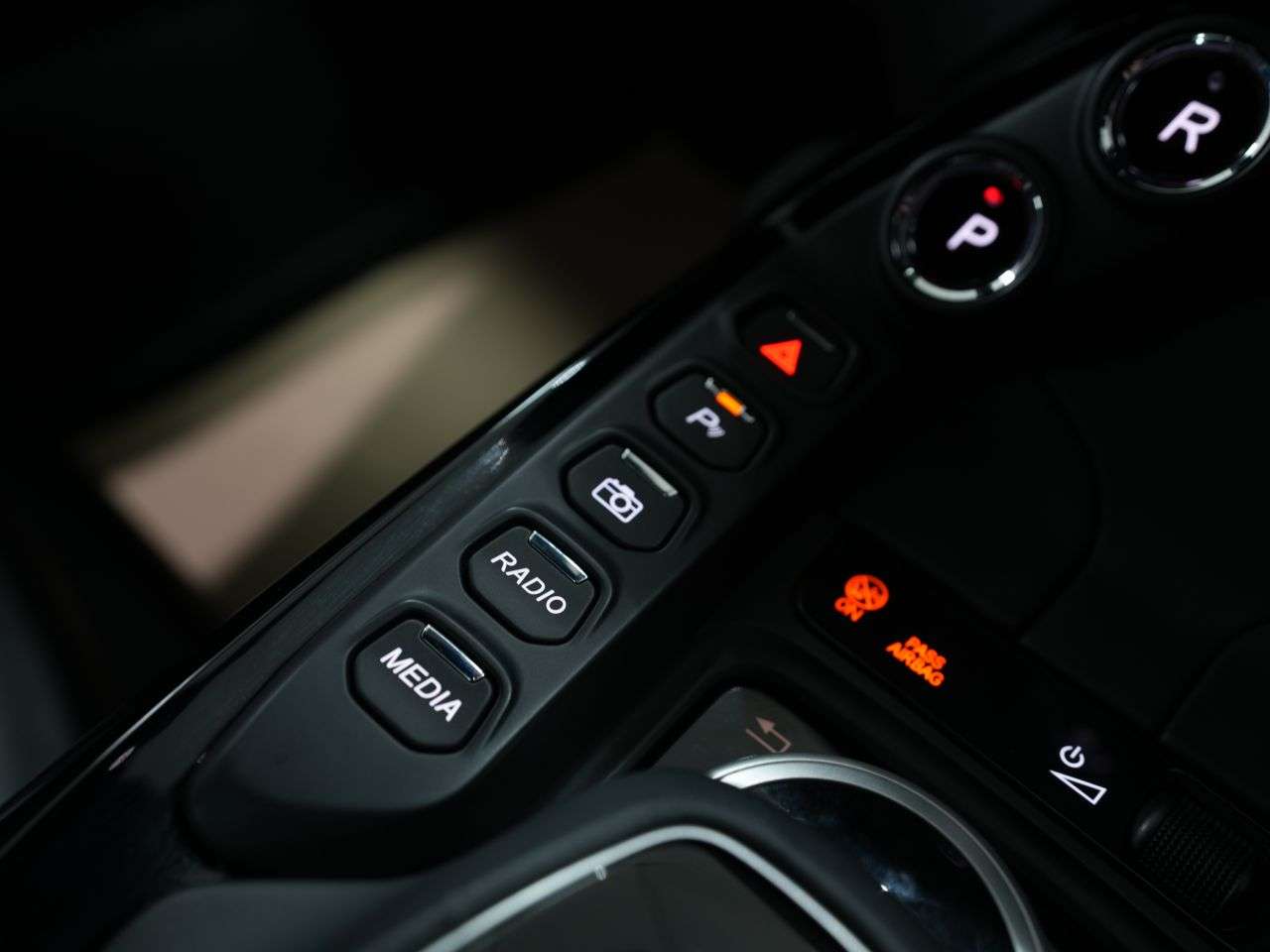 2019 ASTON MARTIN VANTAGE 2019 ASTON MARTIN VANTAGE