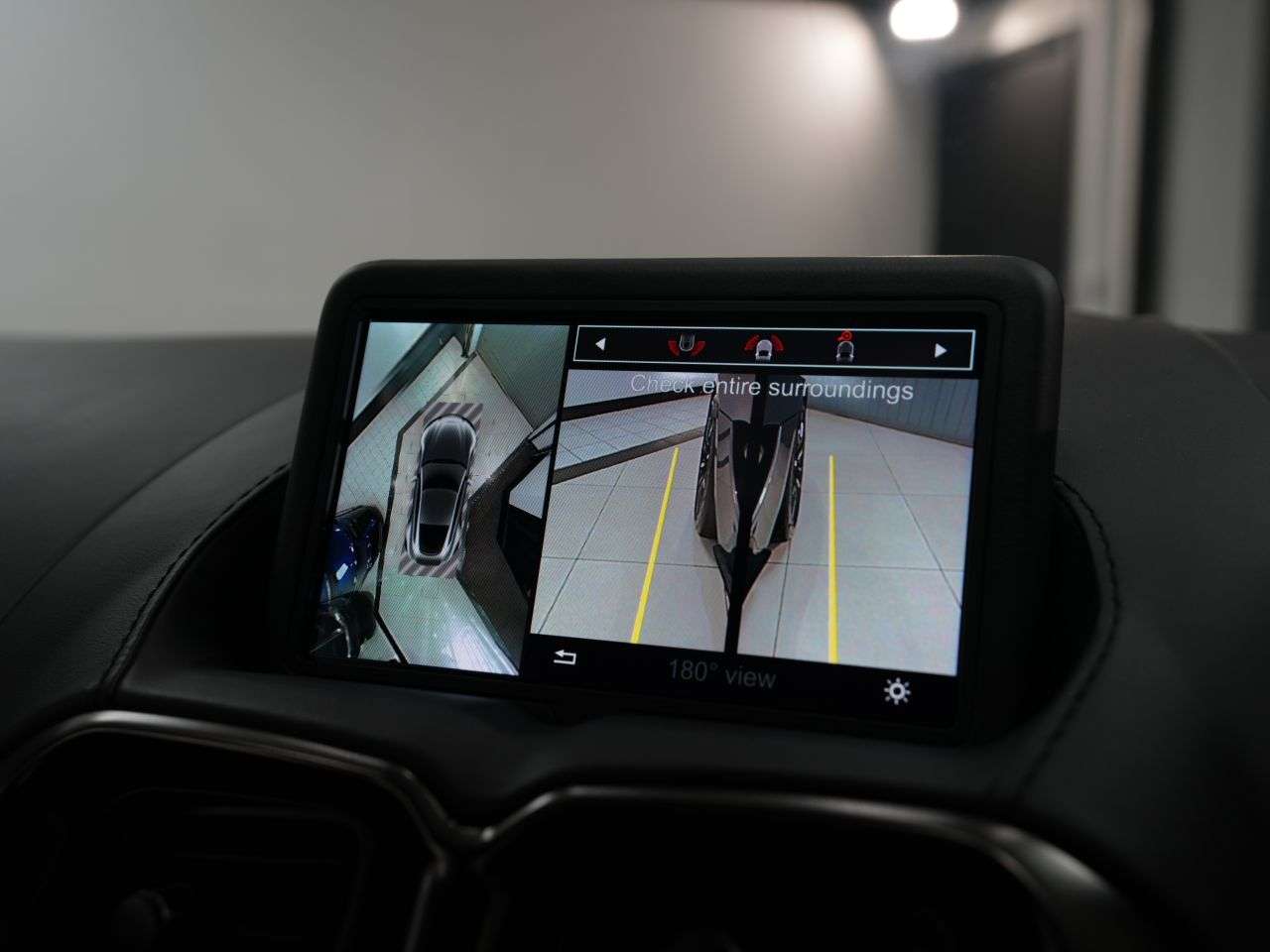 2019 ASTON MARTIN VANTAGE 2019 ASTON MARTIN VANTAGE