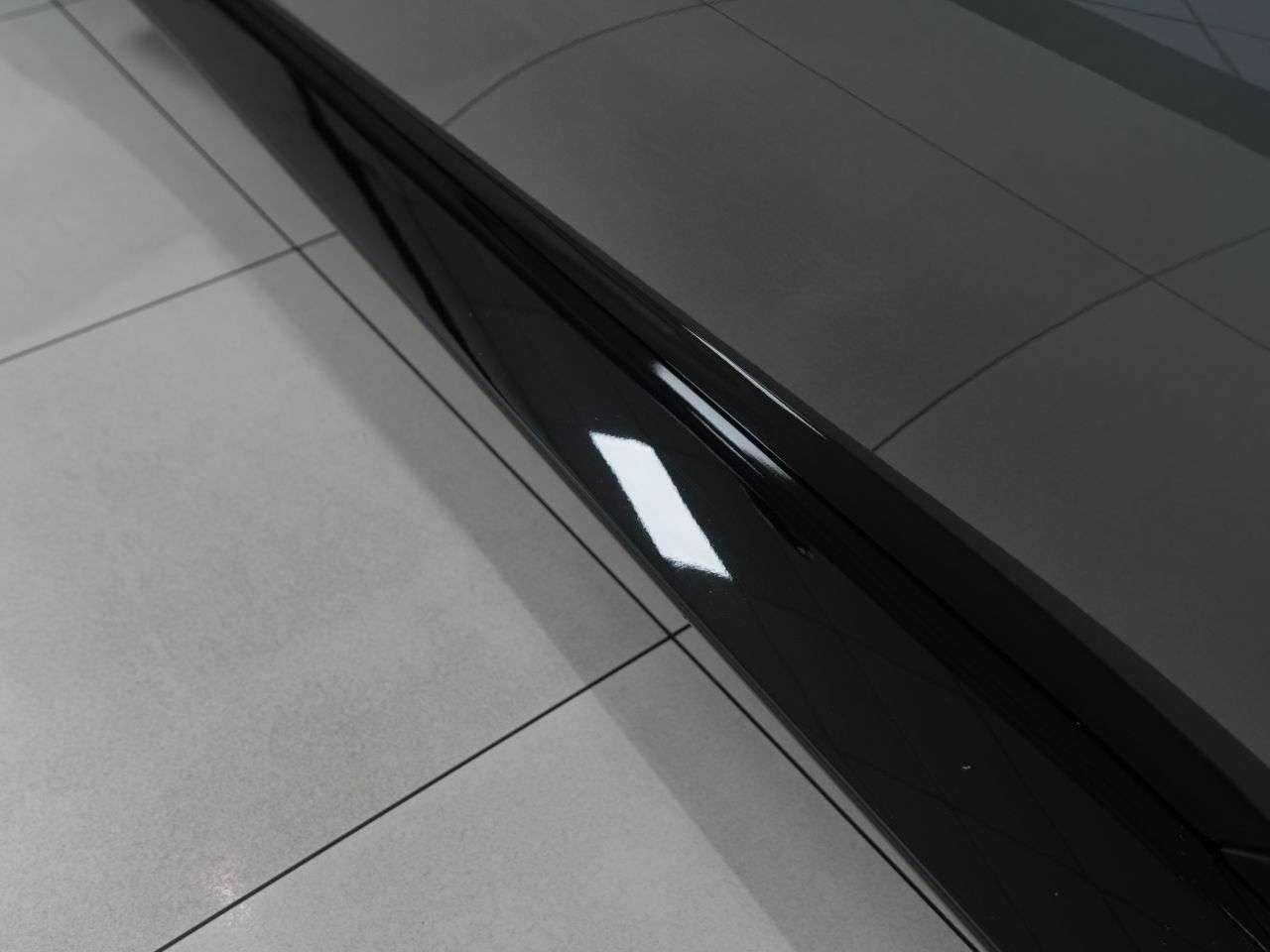 2019 ASTON MARTIN VANTAGE 2019 ASTON MARTIN VANTAGE