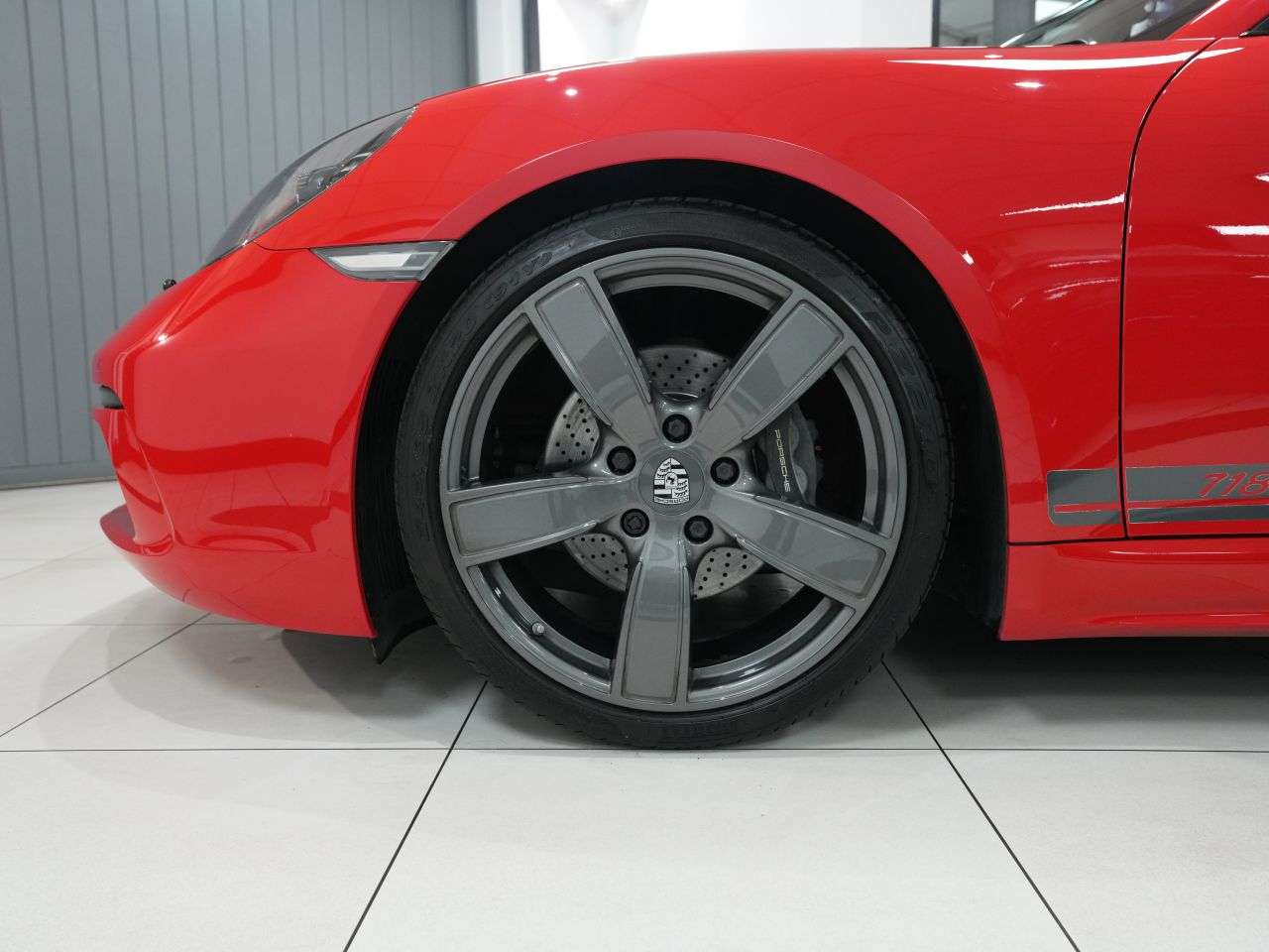 2019 PORSCHE 718 CAYMAN 2019 PORSCHE 718 CAYMAN