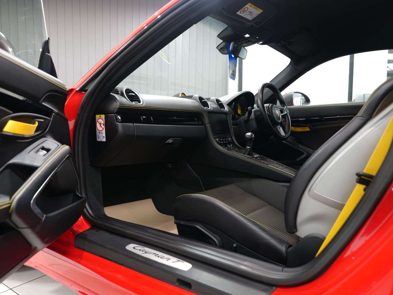 2019 PORSCHE 718 CAYMAN 2019 PORSCHE 718 CAYMAN