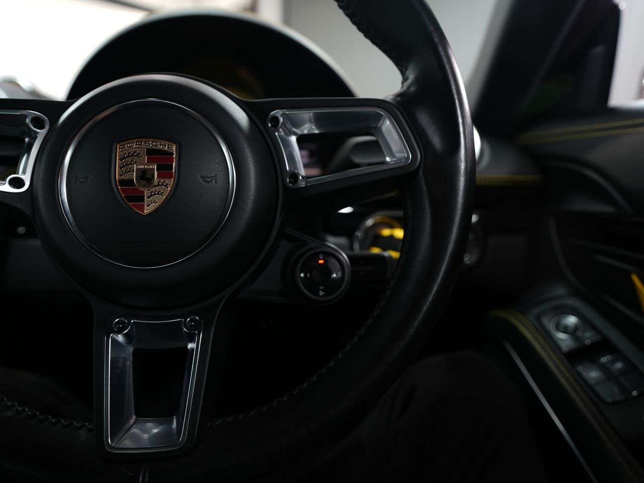 2019 PORSCHE 718 CAYMAN 2019 PORSCHE 718 CAYMAN