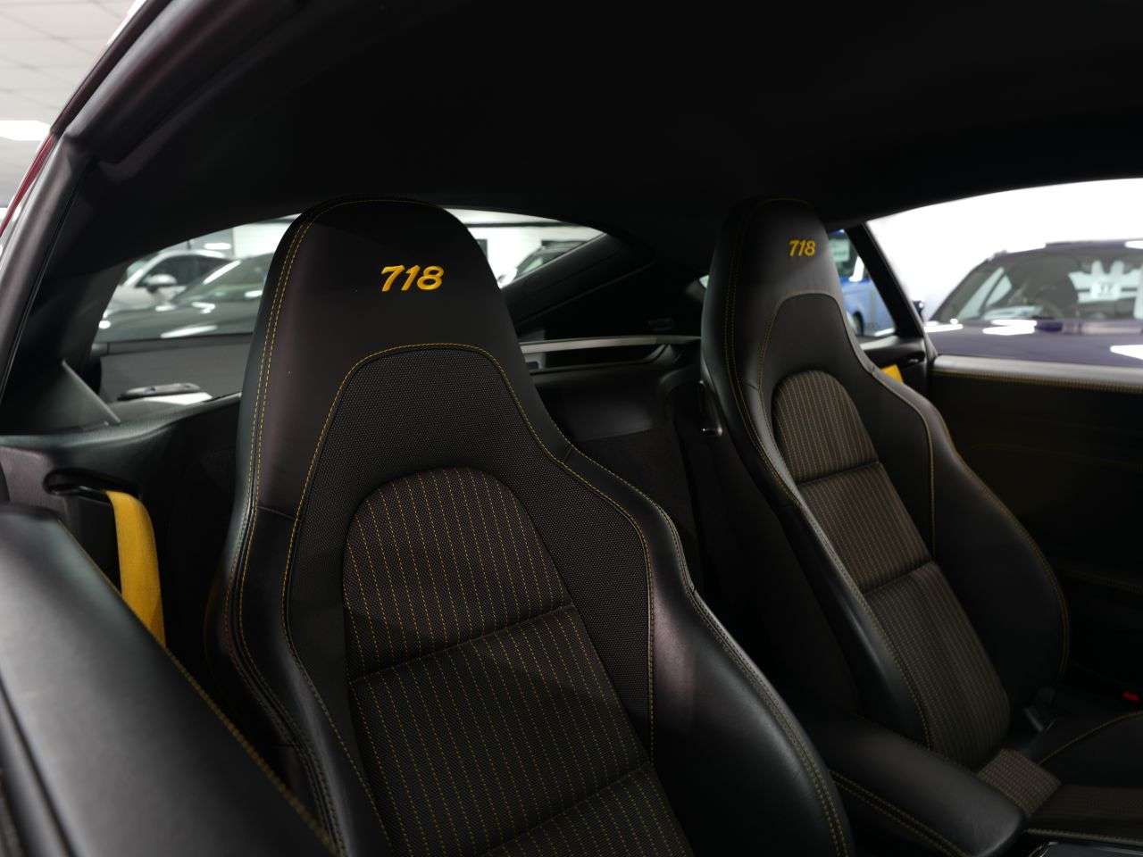 2019 PORSCHE 718 CAYMAN 2019 PORSCHE 718 CAYMAN