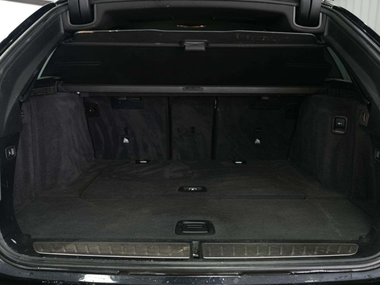 2019 BMW 5 SERIES 2019 BMW 5 SERIES