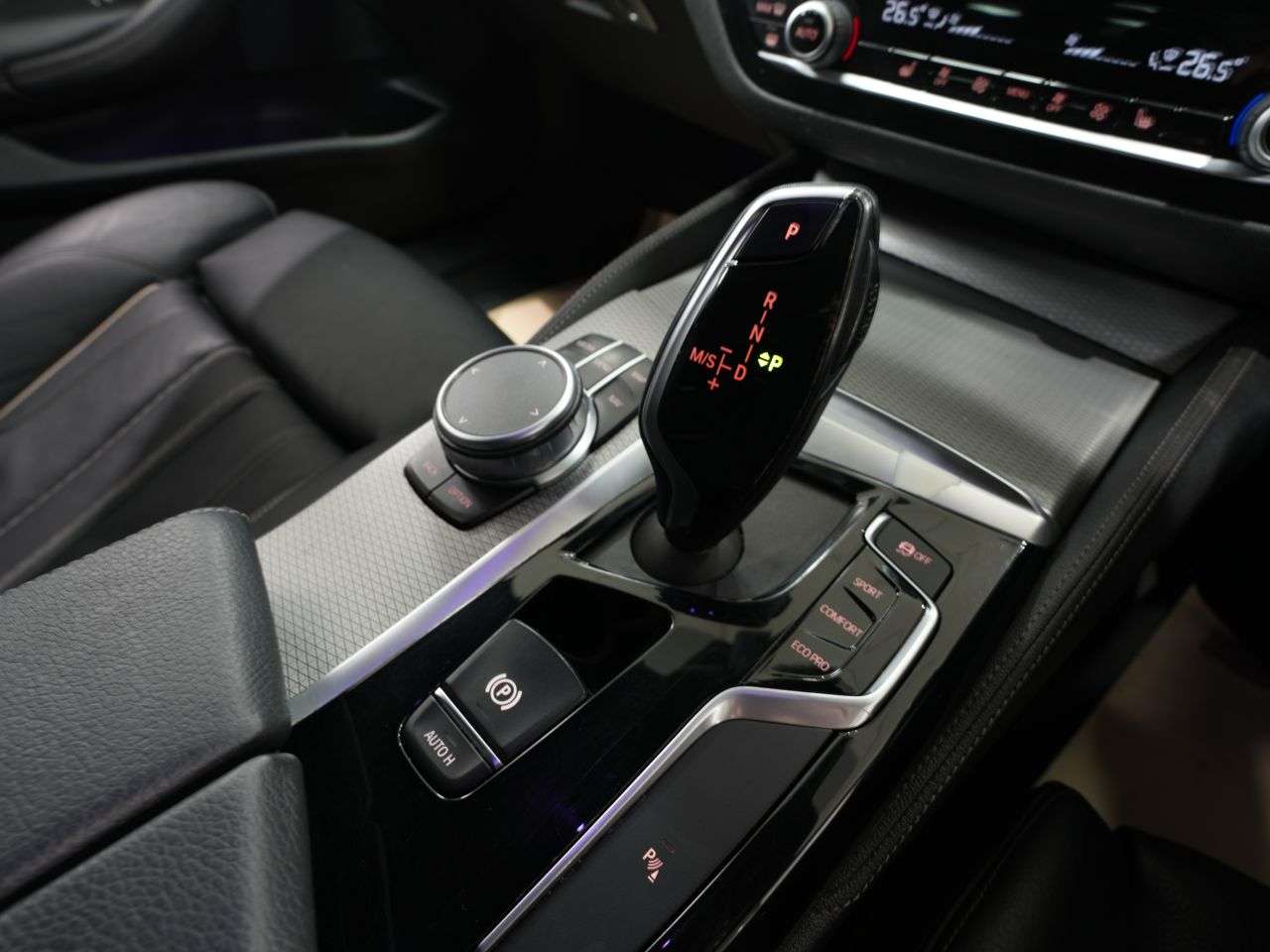 2019 BMW 5 SERIES 2019 BMW 5 SERIES