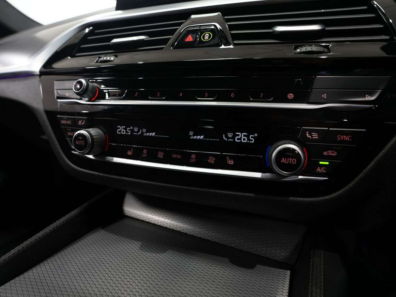 2019 BMW 5 SERIES 2019 BMW 5 SERIES