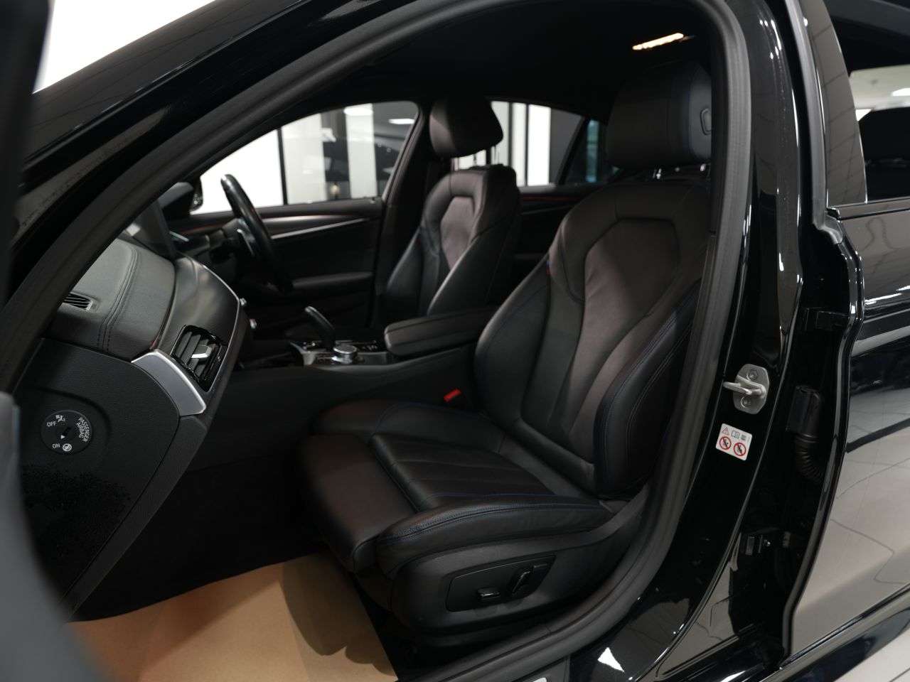 2022 BMW 5 SERIES 2022 BMW 5 SERIES