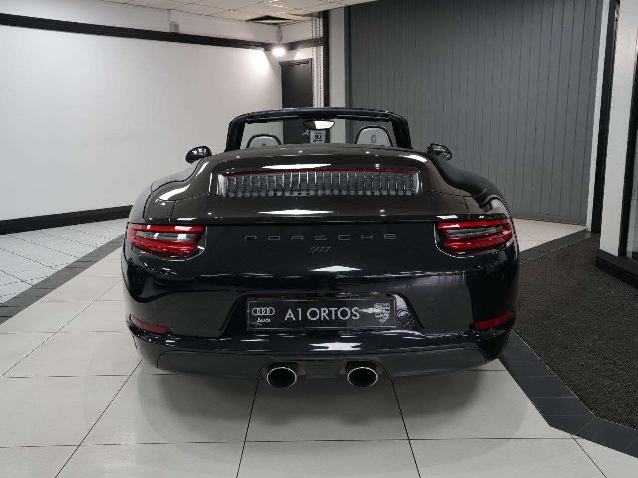 2016 PORSCHE 911 2016 PORSCHE 911