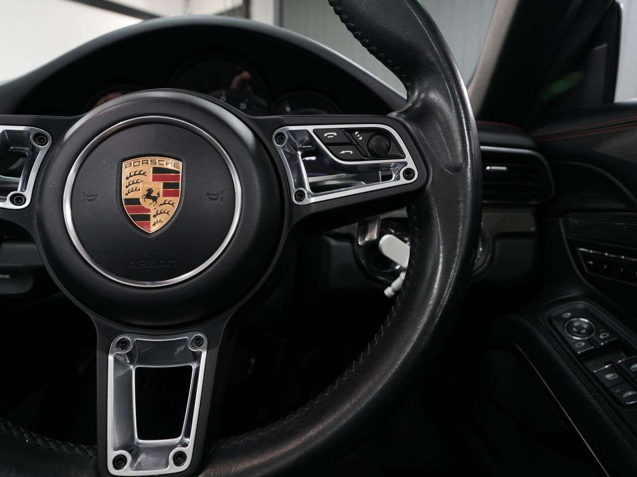 2016 PORSCHE 911 2016 PORSCHE 911