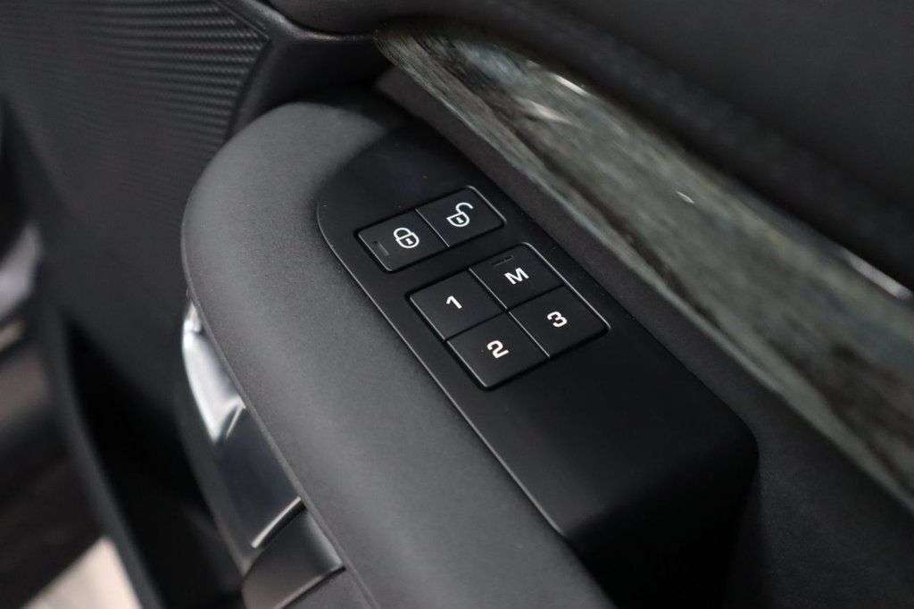 2018 LAND ROVER DISCOVERY 2018 LAND ROVER DISCOVERY