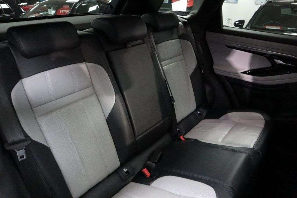 2019 LAND ROVER RANGE ROVER EVOQUE 2019 LAND ROVER RANGE ROVER EVOQUE