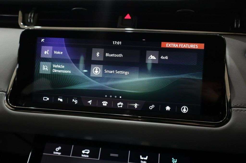 2019 LAND ROVER RANGE ROVER EVOQUE 2019 LAND ROVER RANGE ROVER EVOQUE