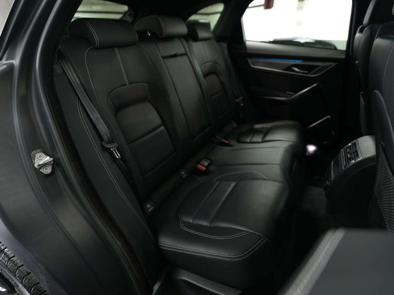 2023 JAGUAR F-PACE 2023 JAGUAR F-PACE