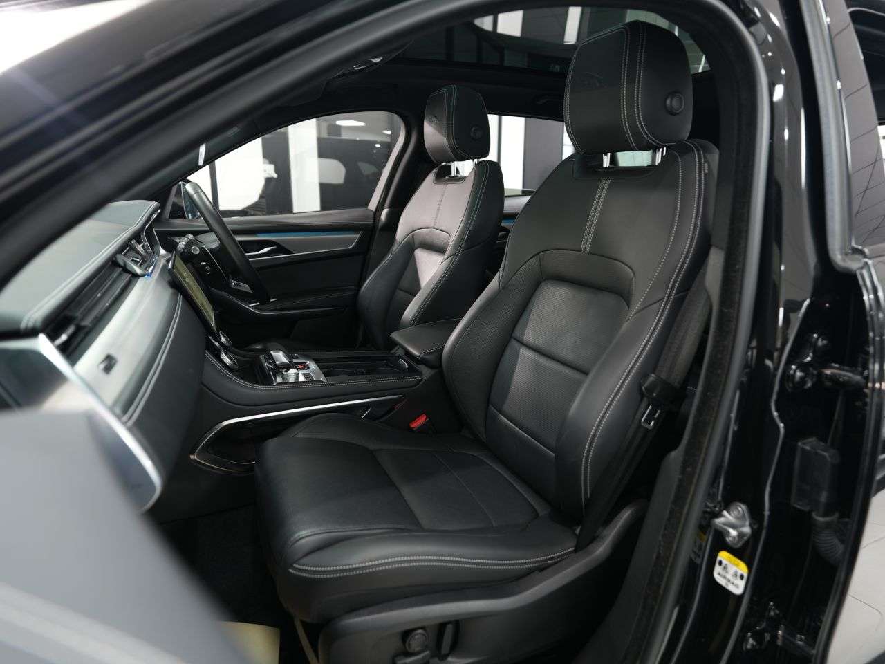 2023 JAGUAR F-PACE 2023 JAGUAR F-PACE