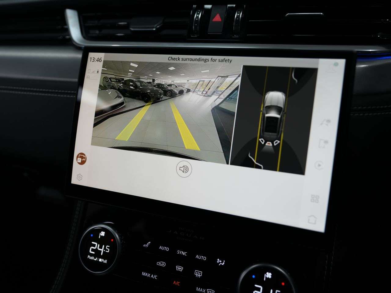 2023 JAGUAR F-PACE 2023 JAGUAR F-PACE