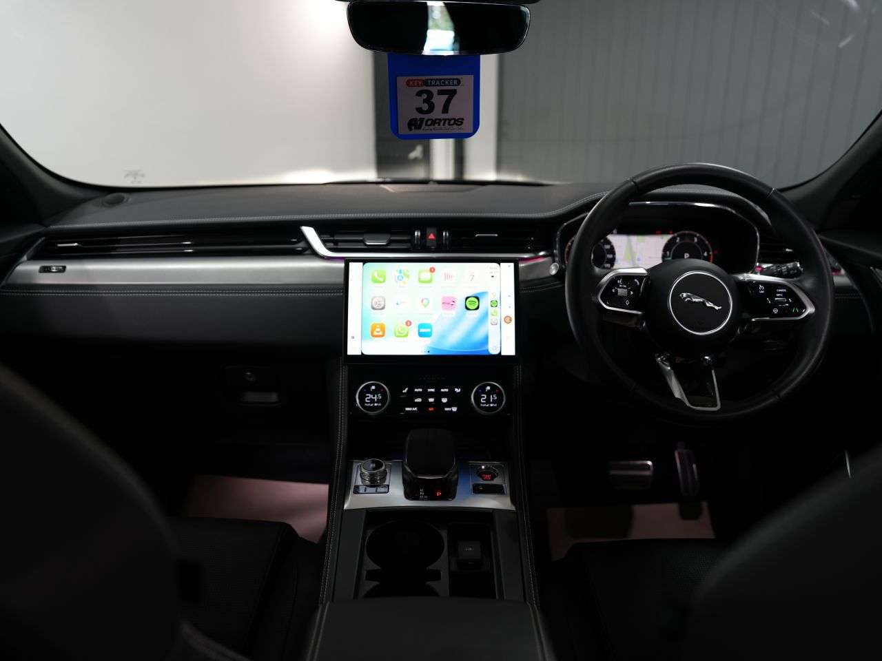 2023 JAGUAR F-PACE 2023 JAGUAR F-PACE