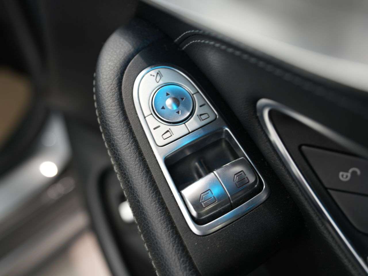 2016 MERCEDES C CLASS 2016 MERCEDES C CLASS