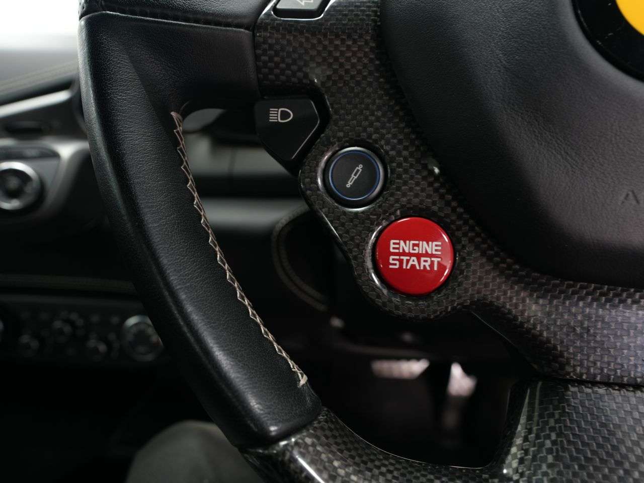 2011 FERRARI 458 ITALIA 2011 FERRARI 458 ITALIA