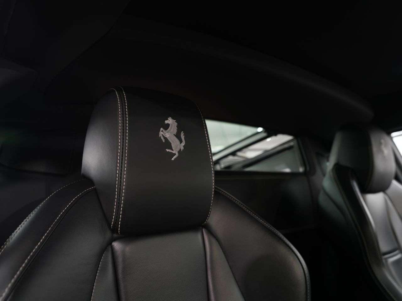 2011 FERRARI 458 ITALIA 2011 FERRARI 458 ITALIA