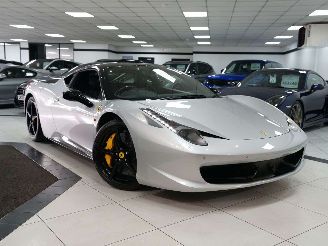 2011 FERRARI 458 ITALIA 2011 FERRARI 458 ITALIA