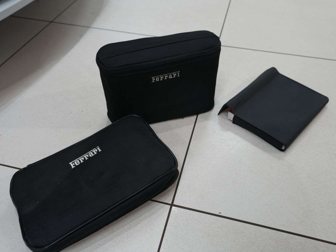 2011 FERRARI 458 ITALIA 2011 FERRARI 458 ITALIA