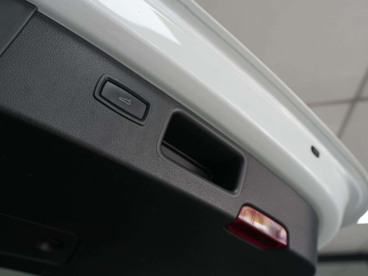 2014 PORSCHE MACAN 2014 PORSCHE MACAN