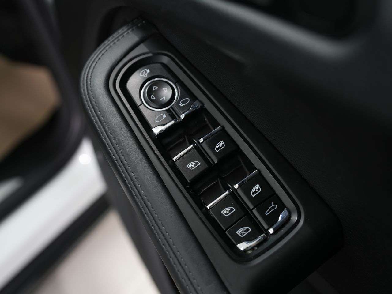 2014 PORSCHE MACAN 2014 PORSCHE MACAN