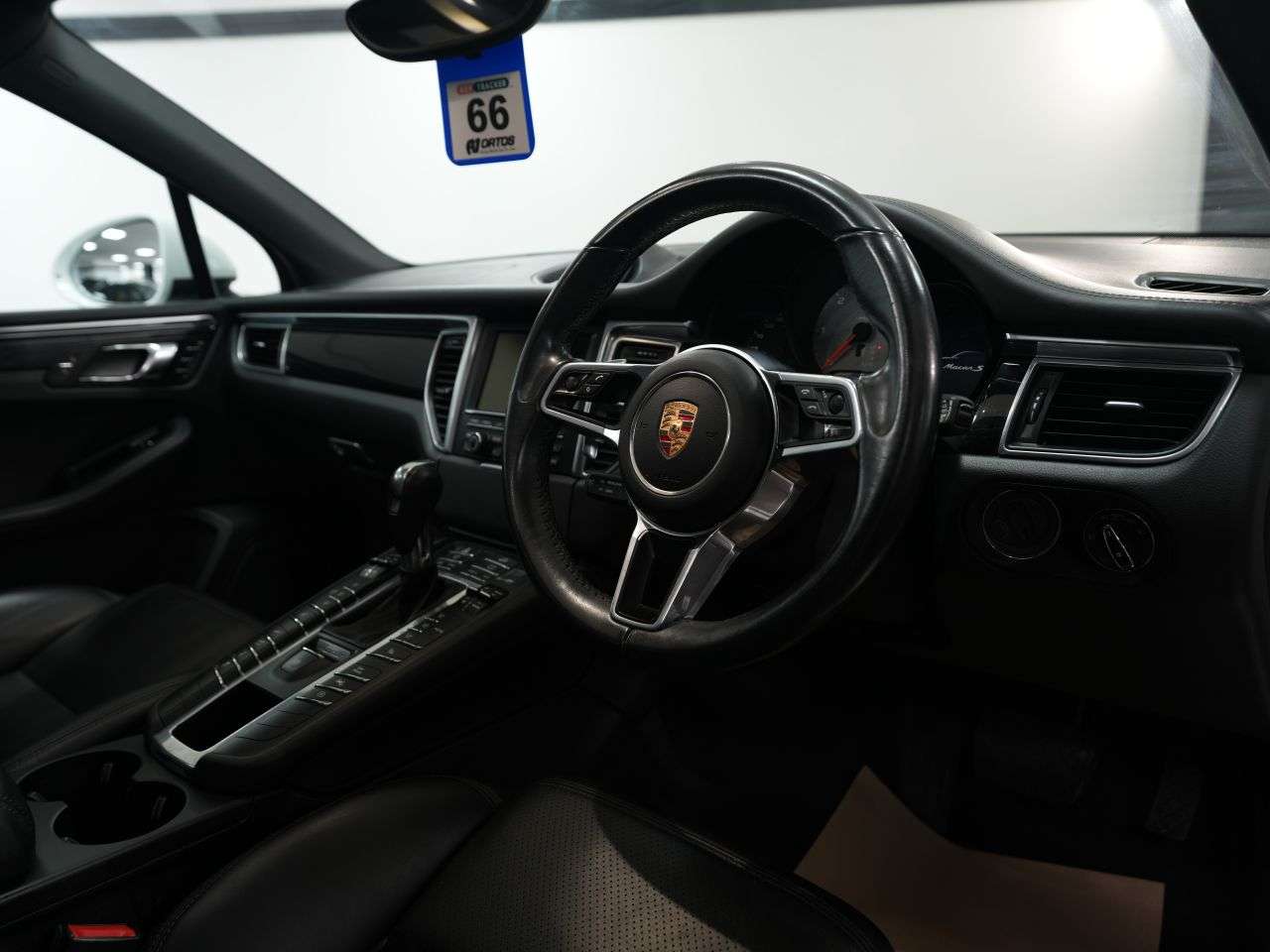 2014 PORSCHE MACAN 2014 PORSCHE MACAN
