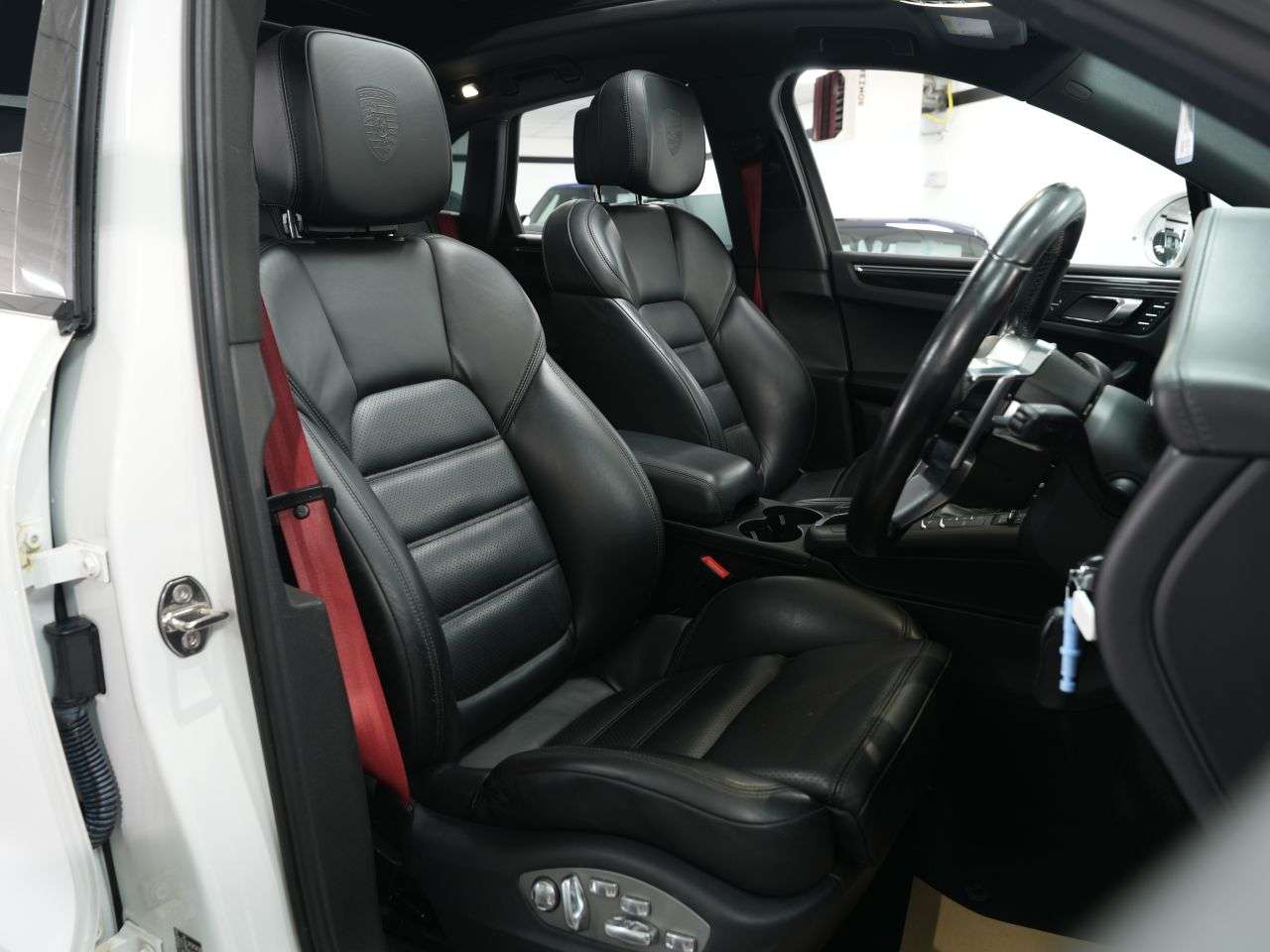 2014 PORSCHE MACAN 2014 PORSCHE MACAN