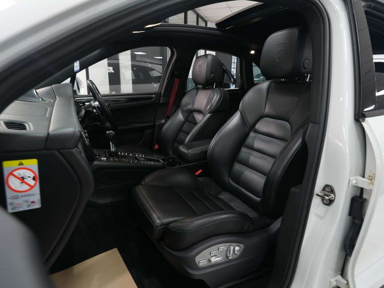 2014 PORSCHE MACAN 2014 PORSCHE MACAN