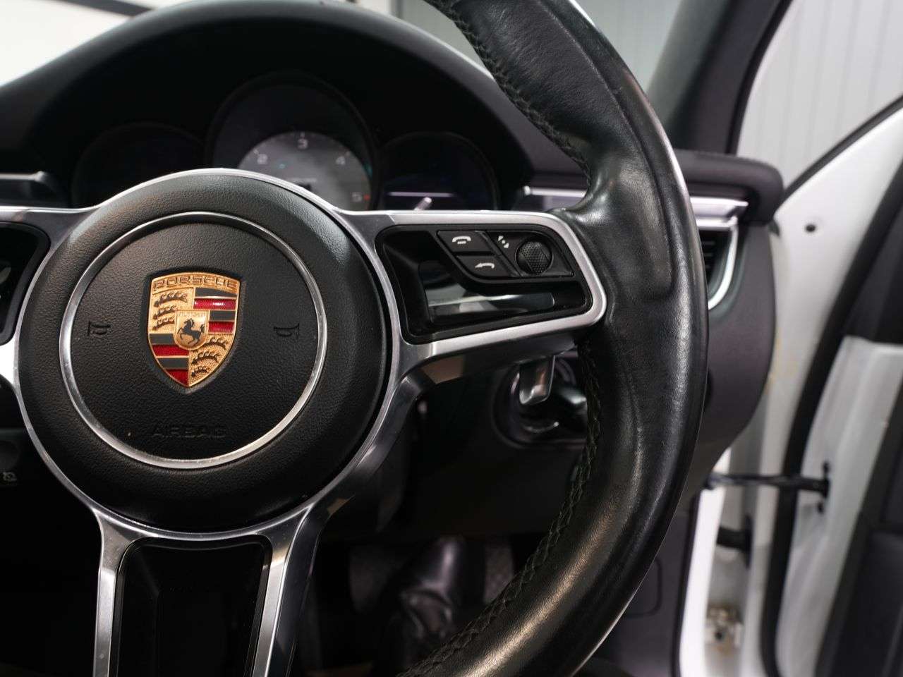 2014 PORSCHE MACAN 2014 PORSCHE MACAN