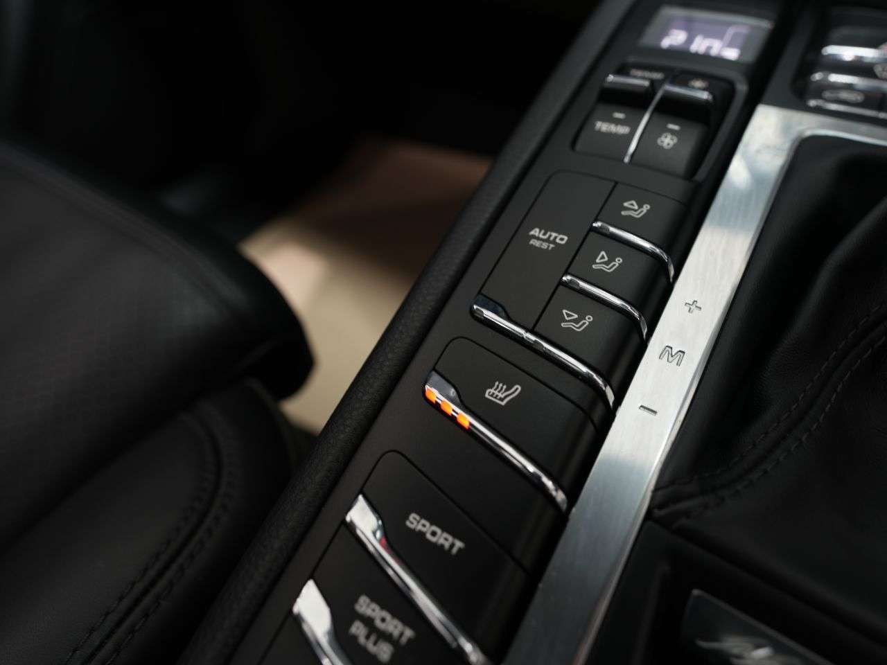 2014 PORSCHE MACAN 2014 PORSCHE MACAN