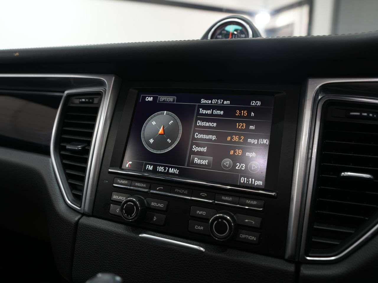 2014 PORSCHE MACAN 2014 PORSCHE MACAN