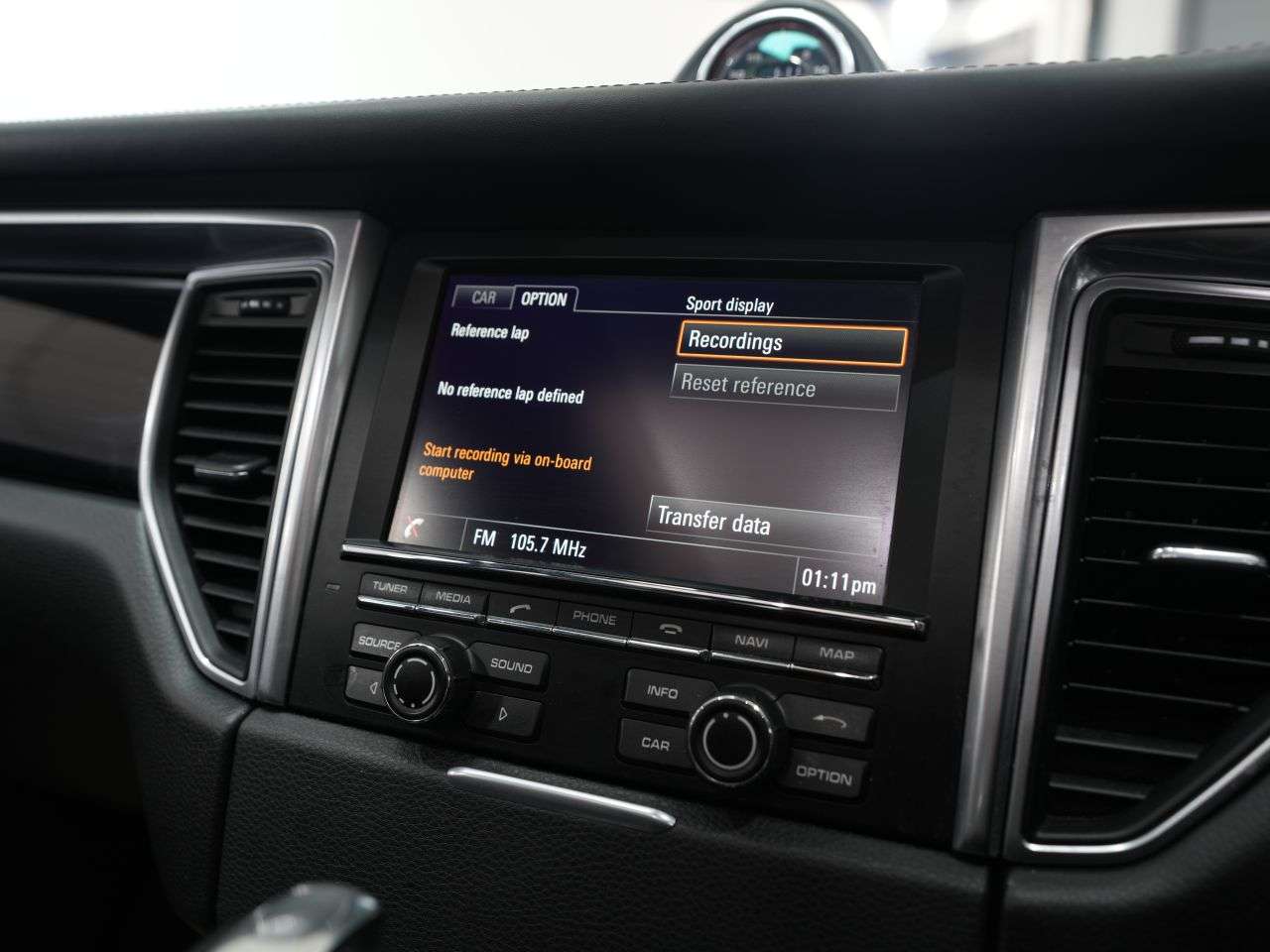 2014 PORSCHE MACAN 2014 PORSCHE MACAN