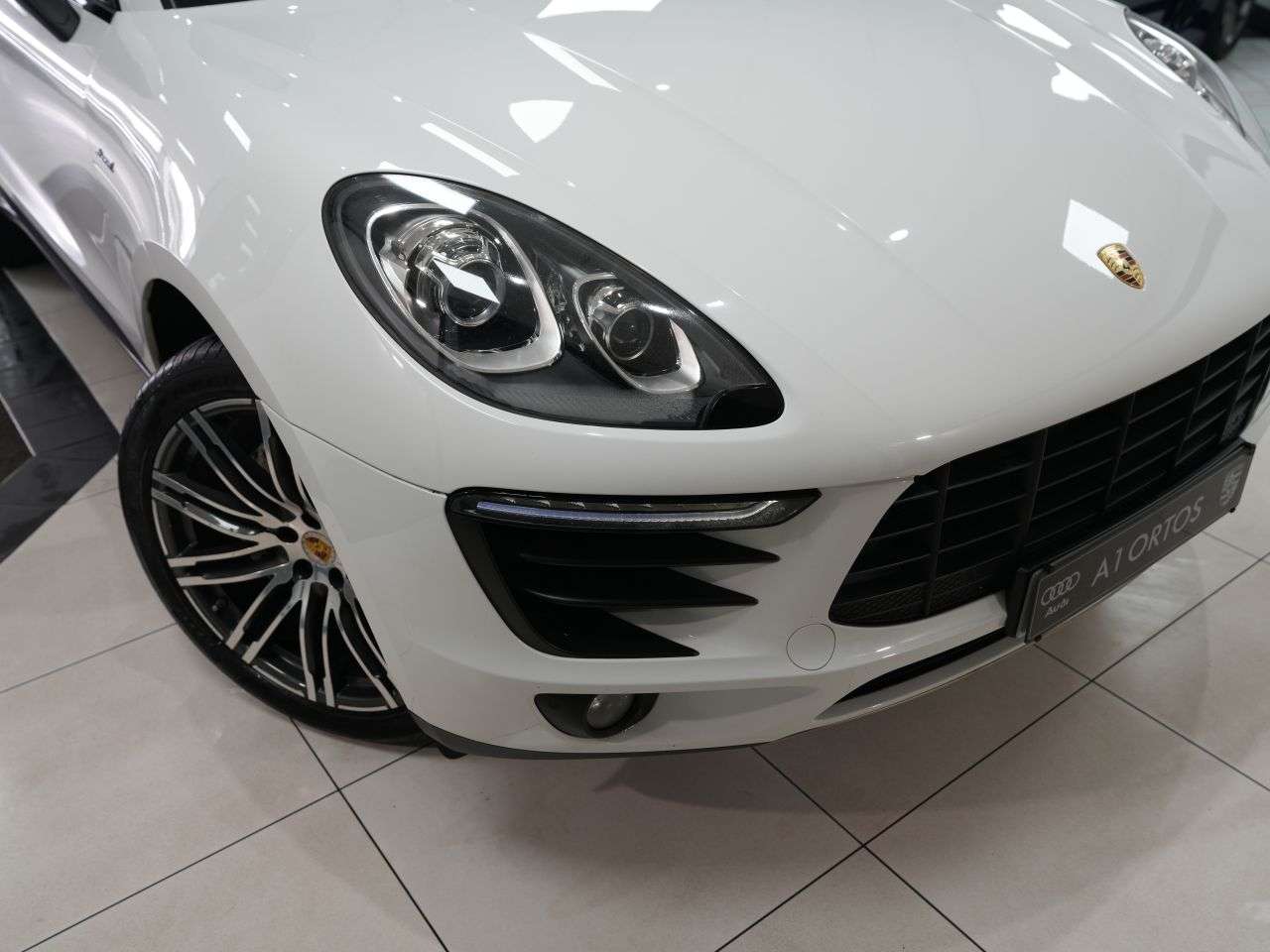 2014 PORSCHE MACAN 2014 PORSCHE MACAN