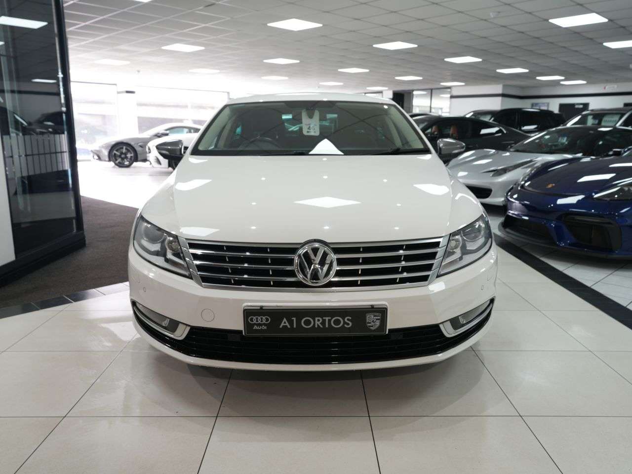 A 2014 VOLKSWAGEN CC 2.0 TDI BlueMotion Tech GT Saloon 4dr Diesel DSG Euro 5 (s/s) (140 ps) TRAD A 2014 VOLKSWAGEN CC 2.0 TDI BlueMotion Tech GT Saloon 4dr Diesel DSG Euro 5 (s/s) (140 ps) TRAD