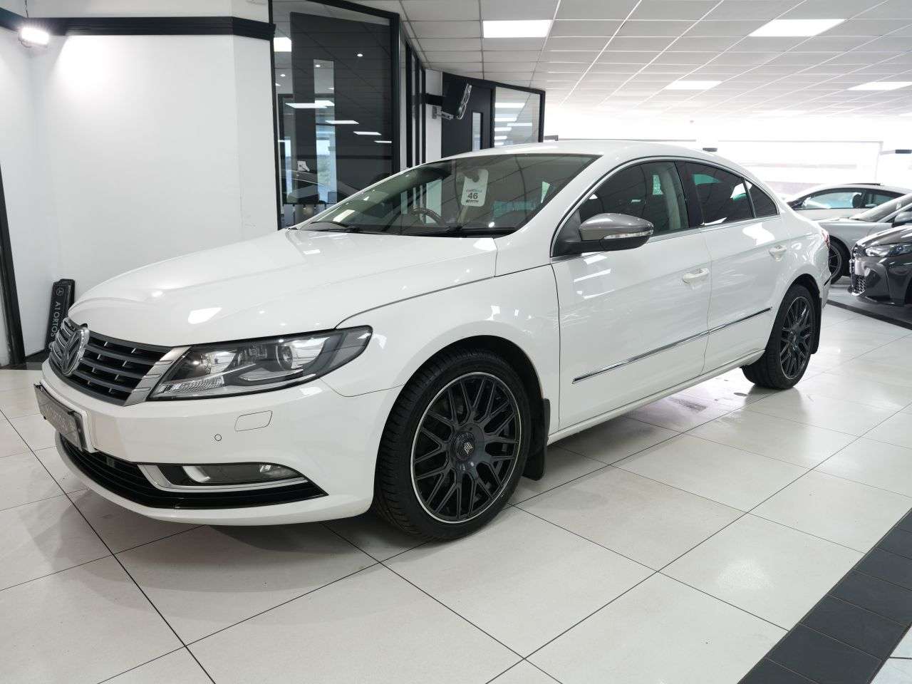 A 2014 VOLKSWAGEN CC 2.0 TDI BlueMotion Tech GT Saloon 4dr Diesel DSG Euro 5 (s/s) (140 ps) TRAD A 2014 VOLKSWAGEN CC 2.0 TDI BlueMotion Tech GT Saloon 4dr Diesel DSG Euro 5 (s/s) (140 ps) TRAD