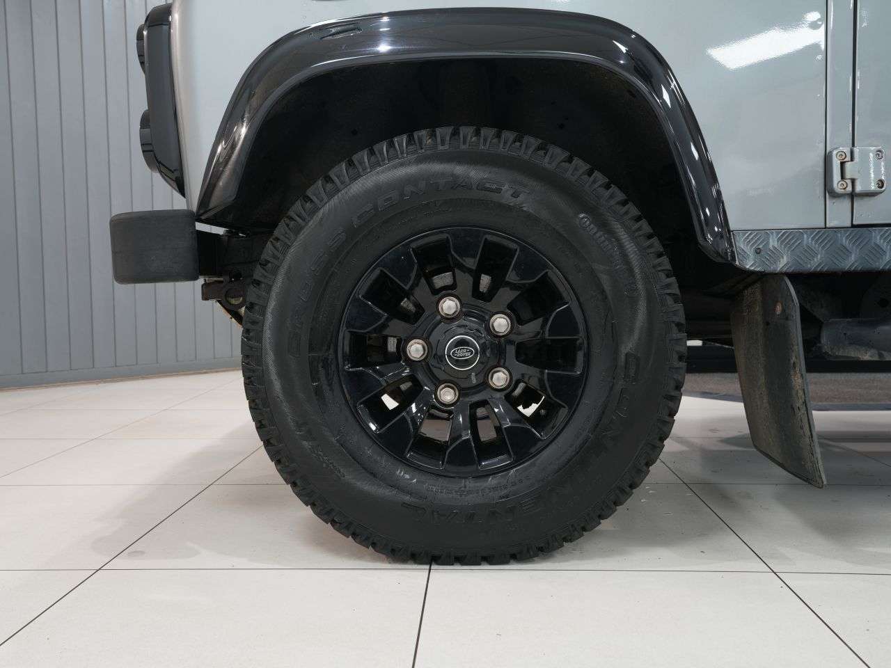 A 2012 LAND ROVER DEFENDER 2.2 TDCi XTech Limited Edition Hard Top SUV 3dr Diesel Manual 4WD SWB Euro A 2012 LAND ROVER DEFENDER 2.2 TDCi XTech Limited Edition Hard Top SUV 3dr Diesel Manual 4WD SWB Euro