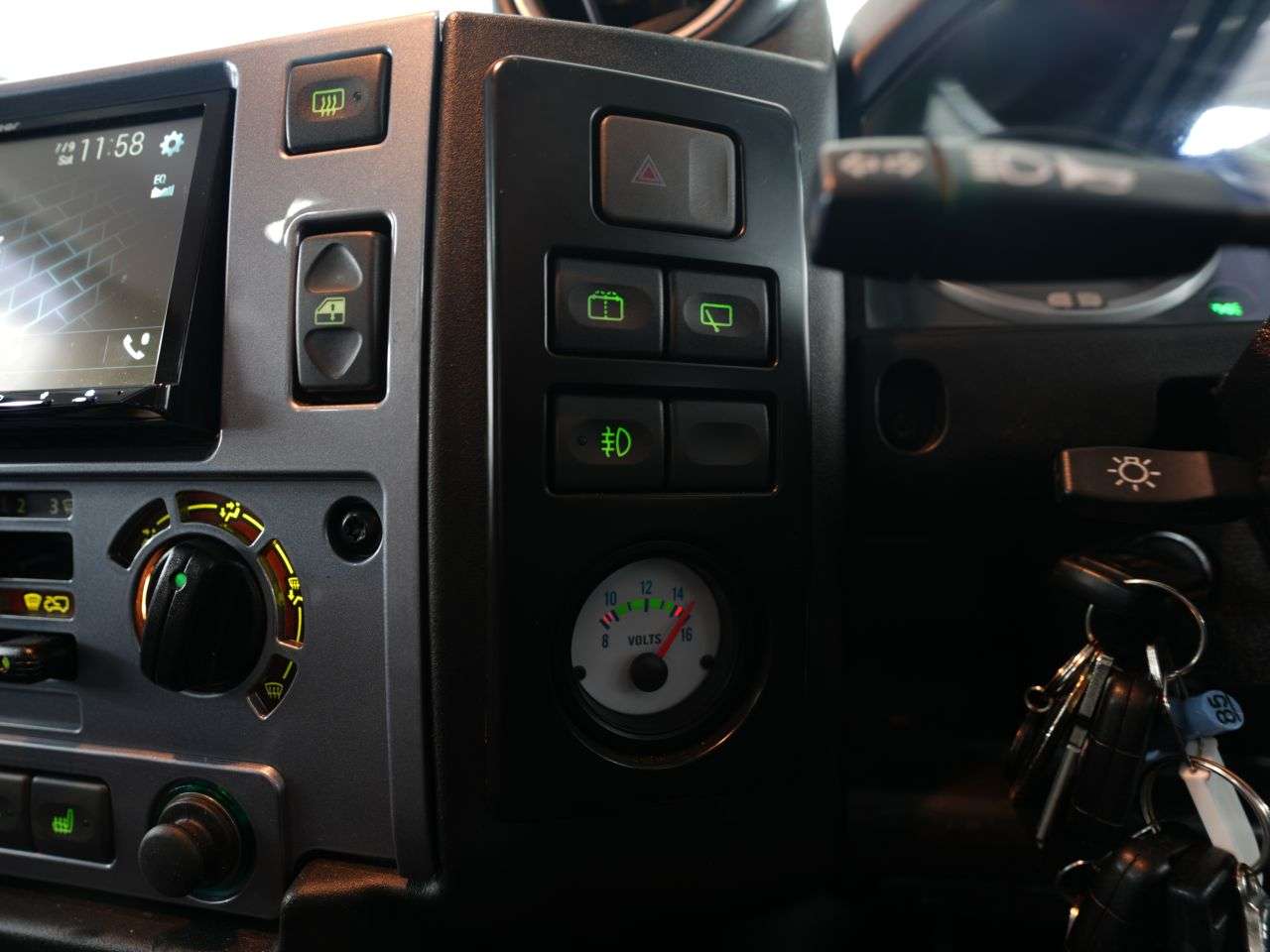 2012 LAND ROVER DEFENDER 2012 LAND ROVER DEFENDER