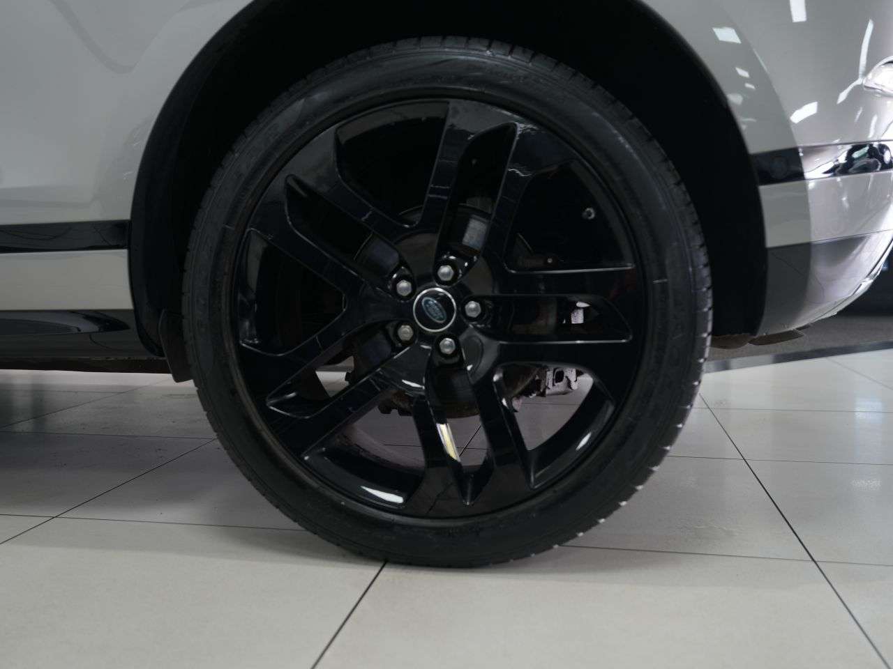 2019 LAND ROVER RANGE ROVER EVOQUE 2019 LAND ROVER RANGE ROVER EVOQUE