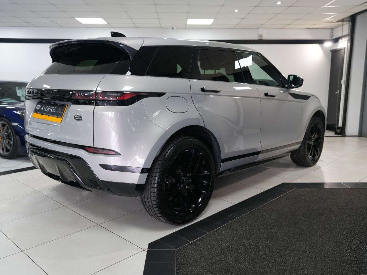 2019 LAND ROVER RANGE ROVER EVOQUE 2019 LAND ROVER RANGE ROVER EVOQUE