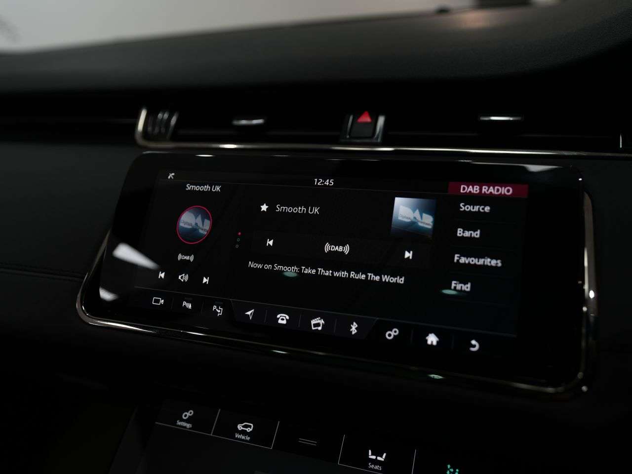 2019 LAND ROVER RANGE ROVER EVOQUE 2019 LAND ROVER RANGE ROVER EVOQUE