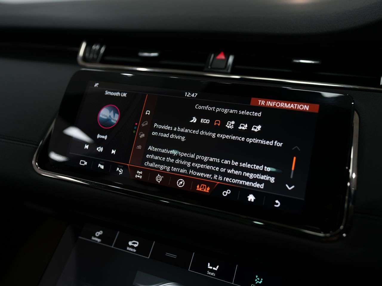 2019 LAND ROVER RANGE ROVER EVOQUE 2019 LAND ROVER RANGE ROVER EVOQUE