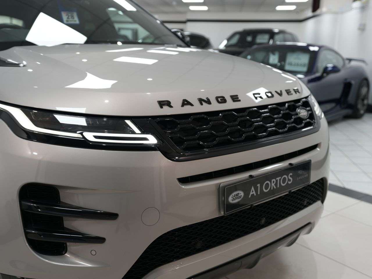 2019 LAND ROVER RANGE ROVER EVOQUE 2019 LAND ROVER RANGE ROVER EVOQUE
