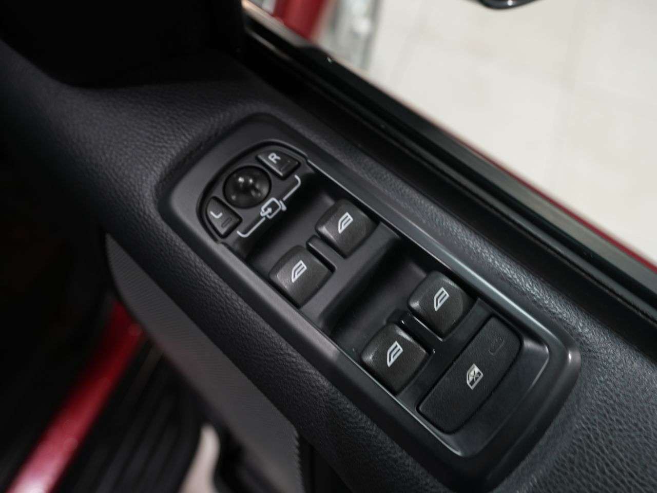 2015 LAND ROVER DISCOVERY 4 2015 LAND ROVER DISCOVERY 4