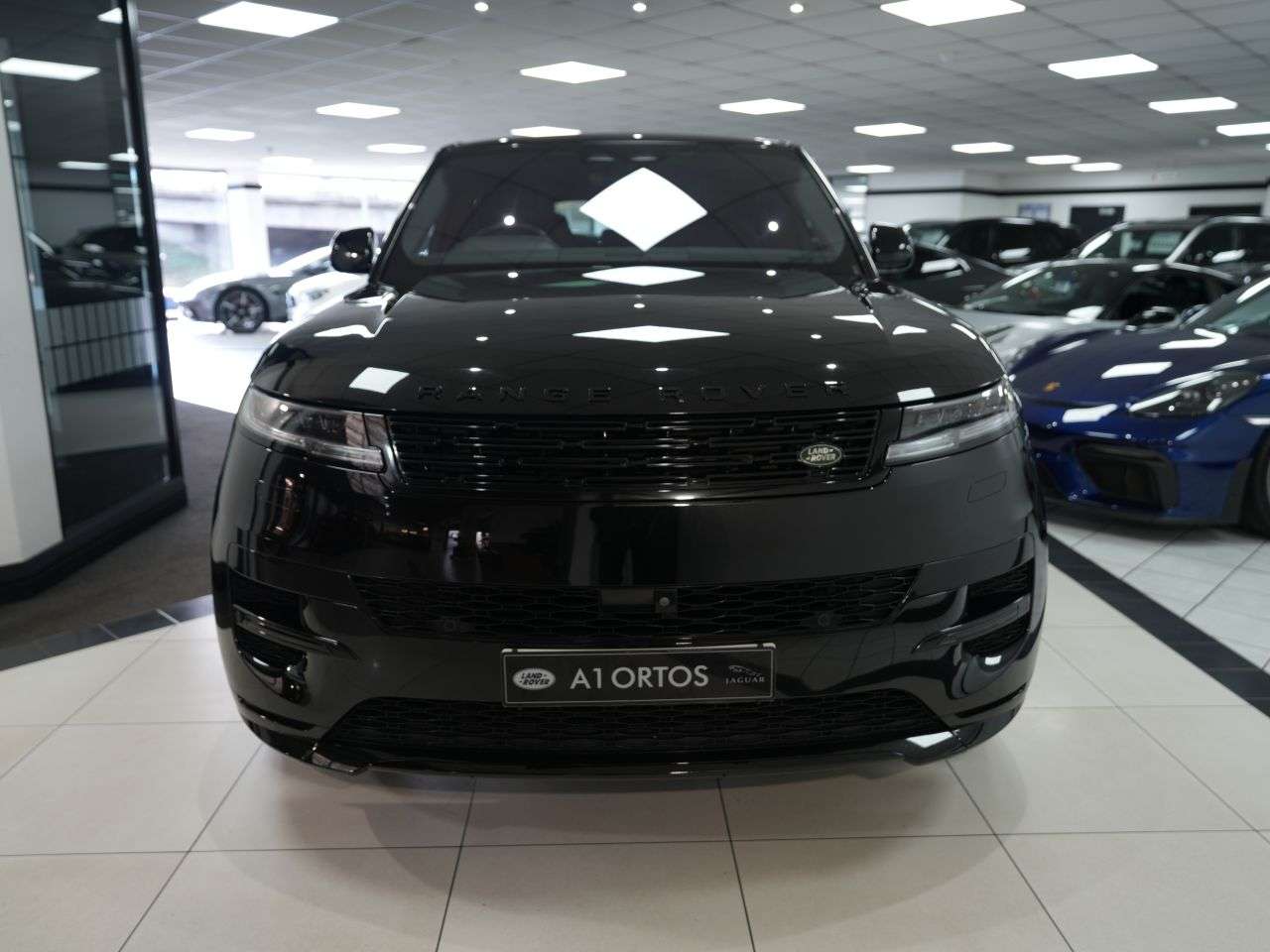 A 2023 LAND ROVER RANGE ROVER SPORT 3.0 D300 MHEV Dynamic SE SUV 5dr Diesel Auto 4WD Euro 6 (s/s) (300 ps) NEW A 2023 LAND ROVER RANGE ROVER SPORT 3.0 D300 MHEV Dynamic SE SUV 5dr Diesel Auto 4WD Euro 6 (s/s) (300 ps) NEW
